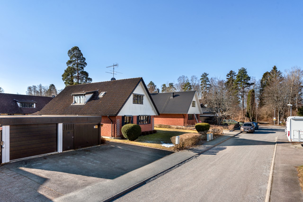 Vallstanäsvägen 71B