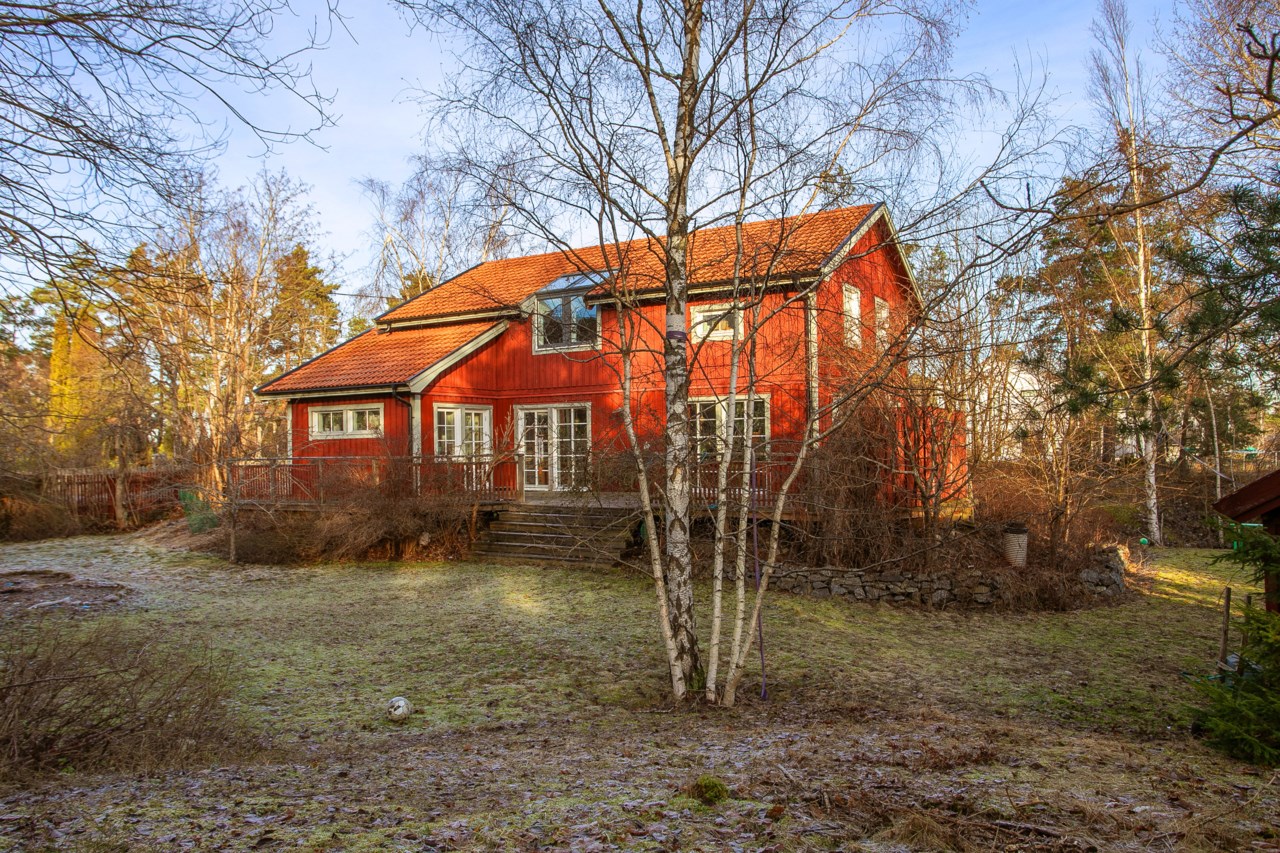 Husarvägen 10