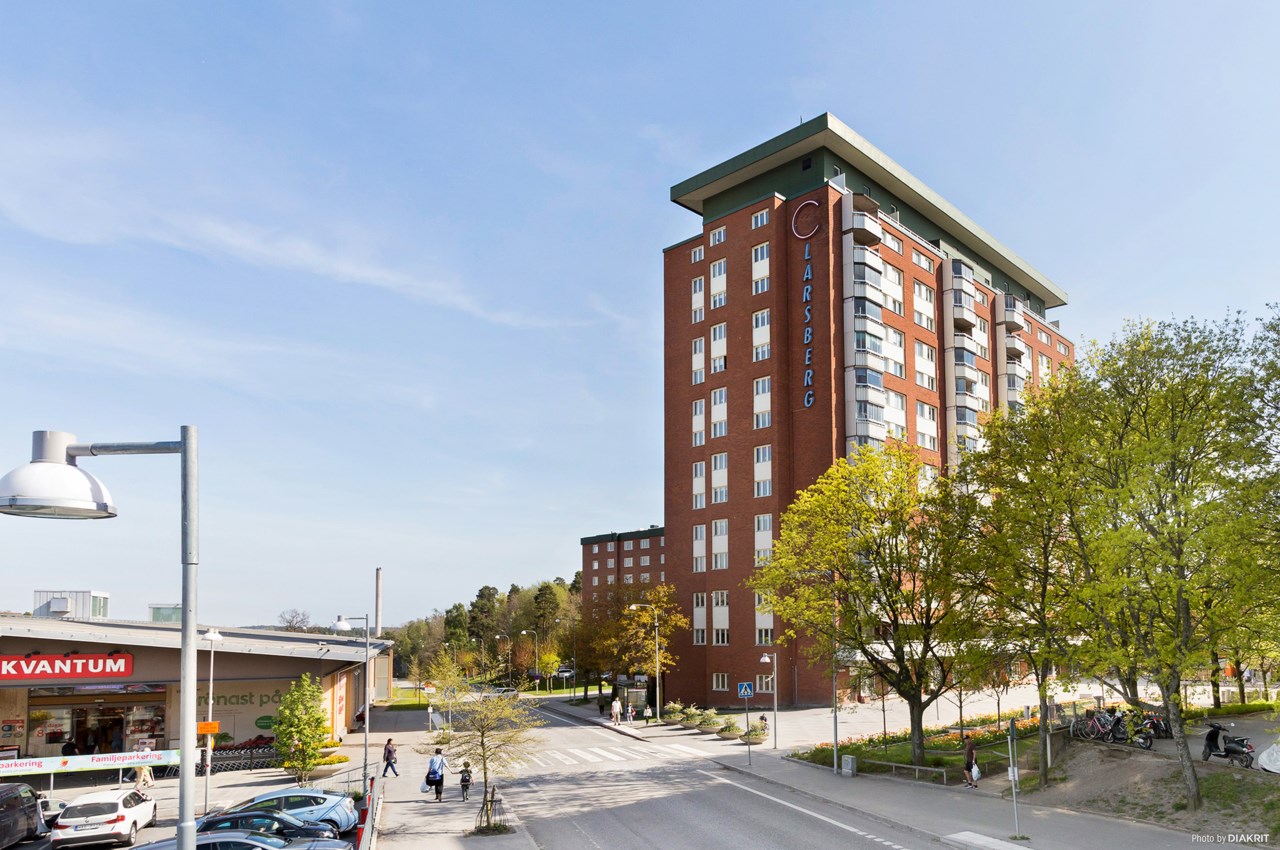 Larsbergstorget 5