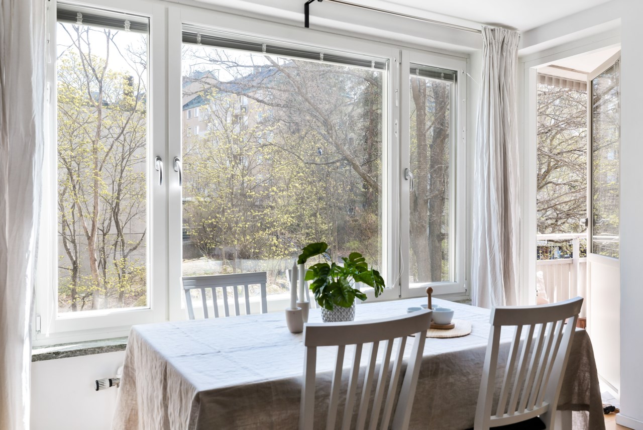 Nybodagatan 12
