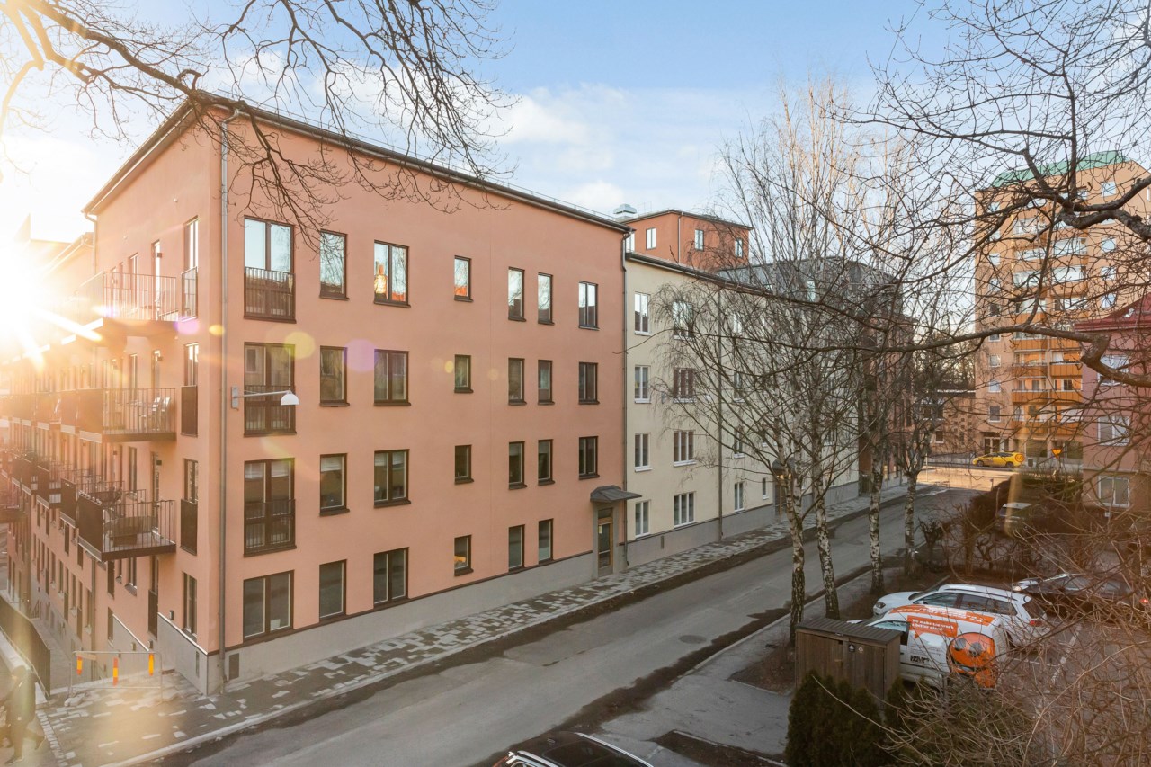 Charlottenburgsvägen 13