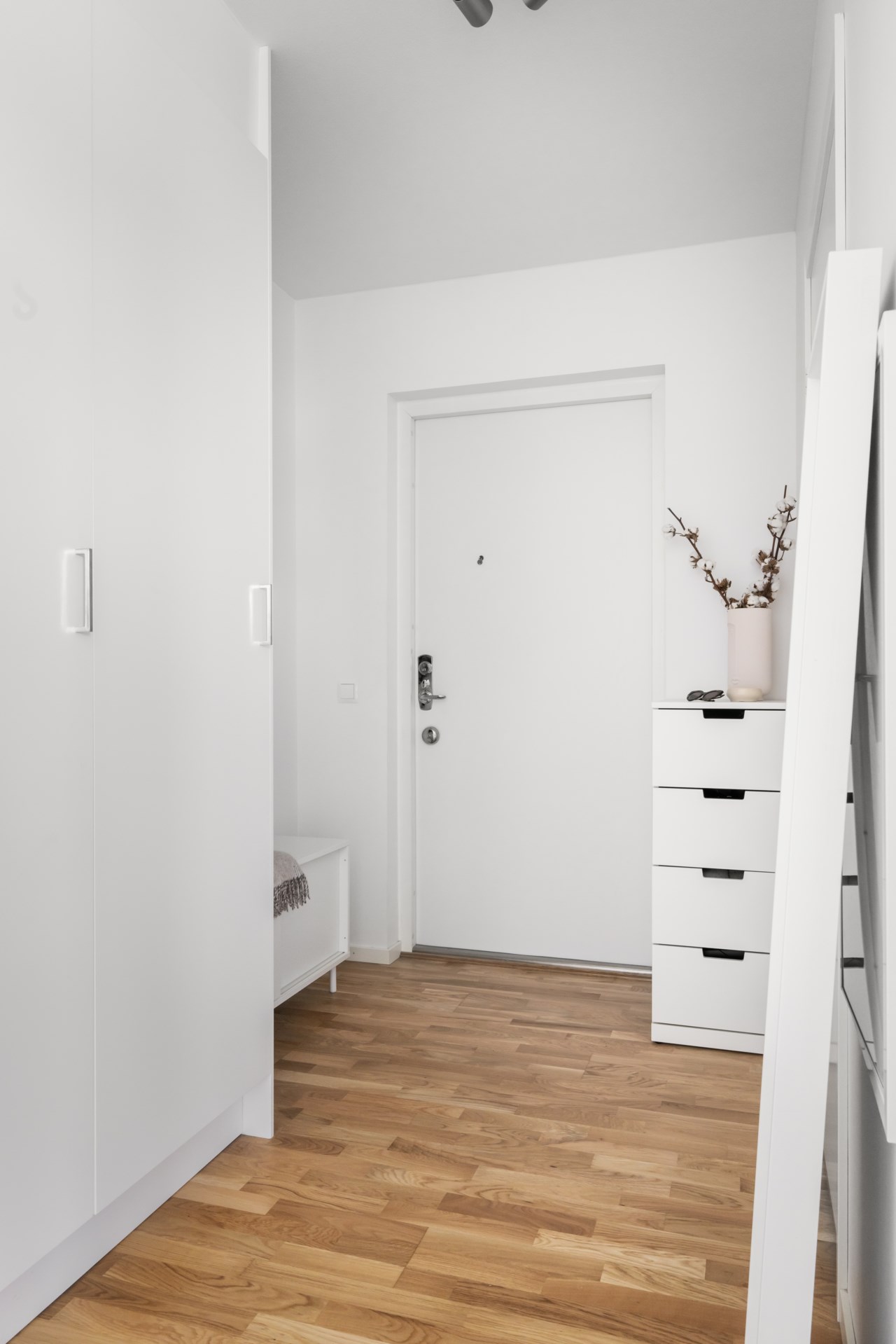 Radiusbacken 39, vån 8/12