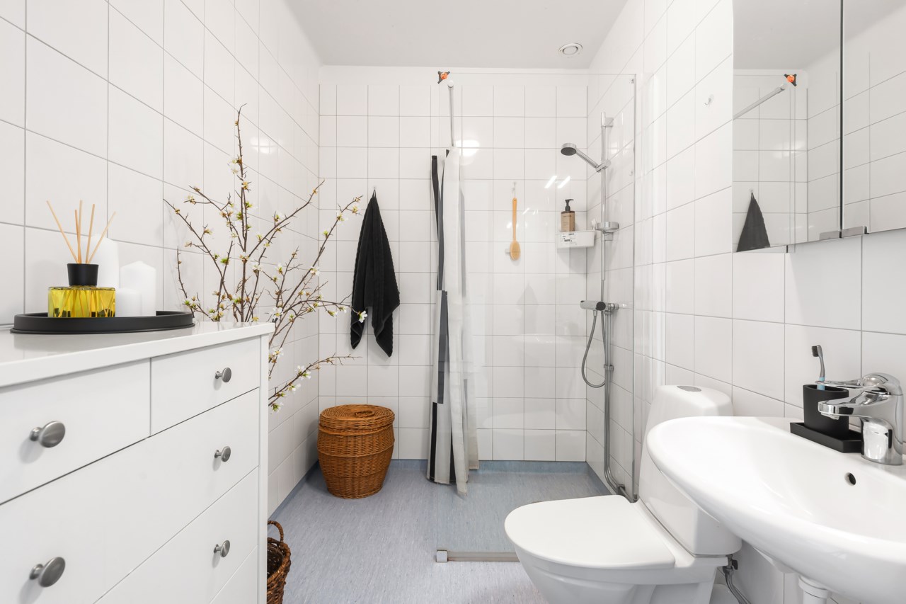 Follingbogatan 18