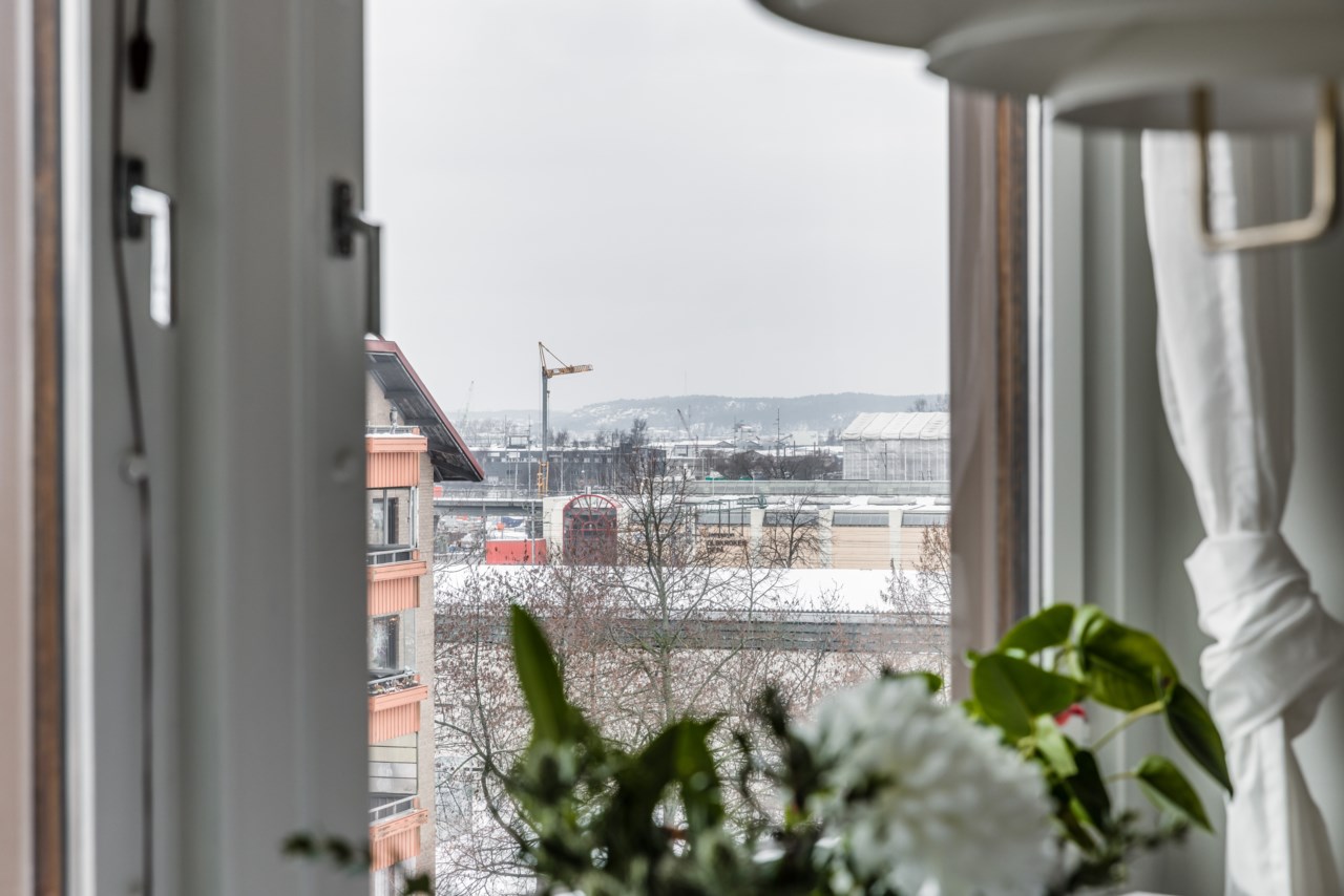 Hökegatan 12