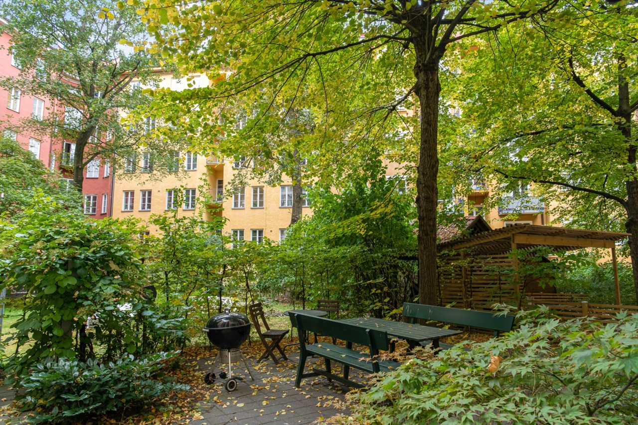 Hälsingehöjden 11