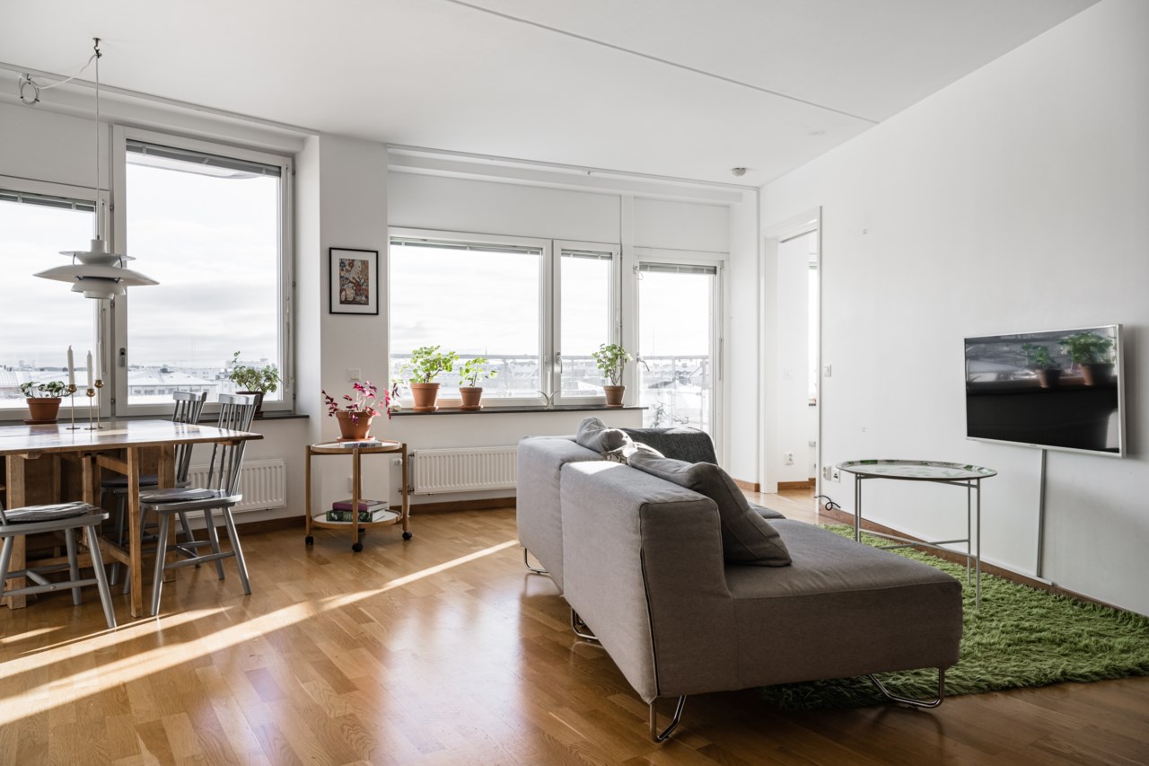 Löjtnantsgatan 3, 7 trappor!