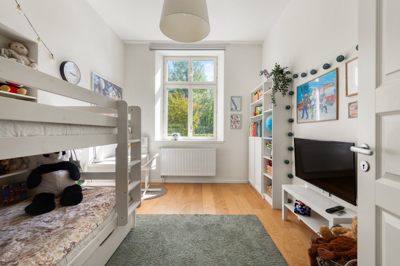 Follingbogatan 6