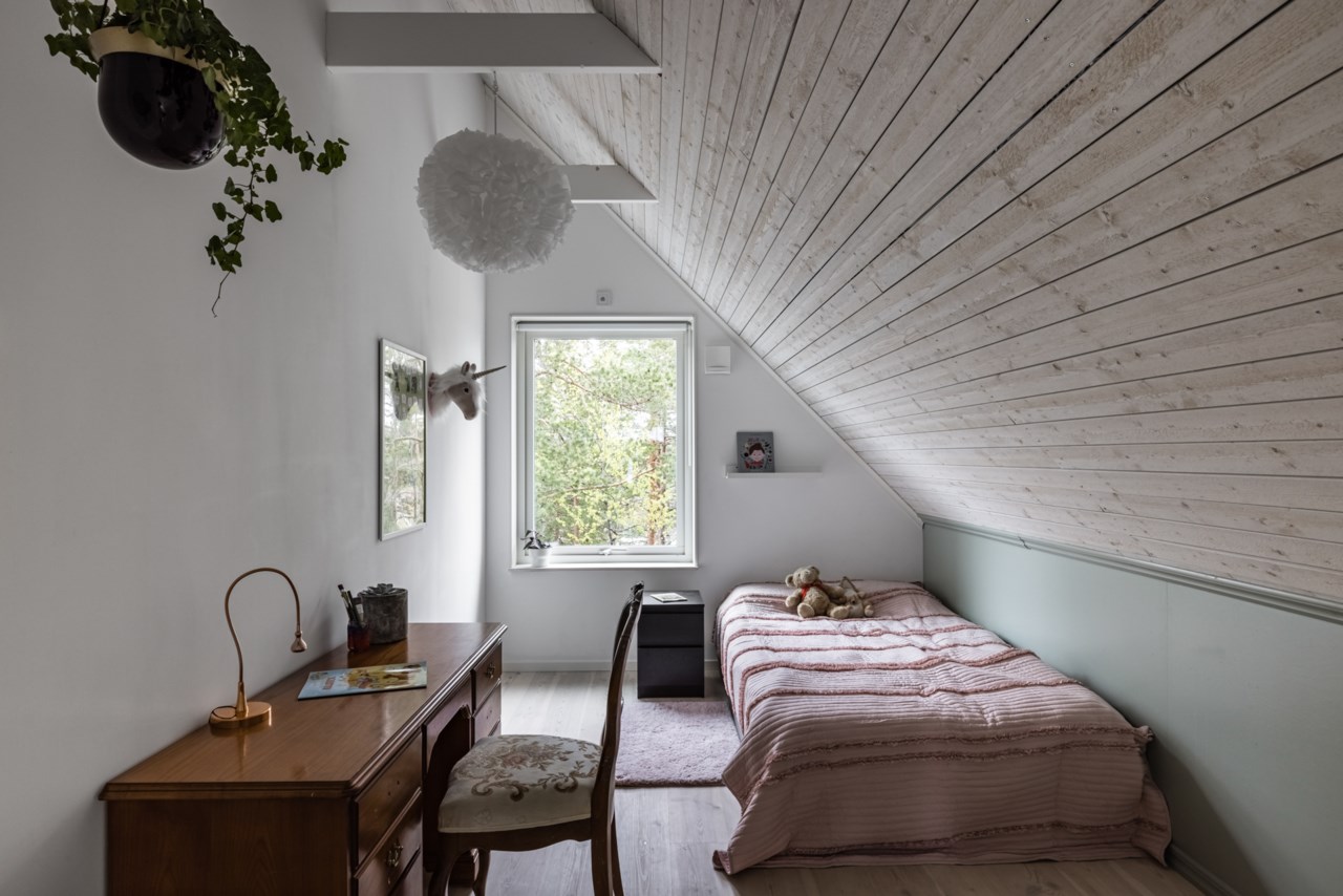 Bergtomtavägen 8