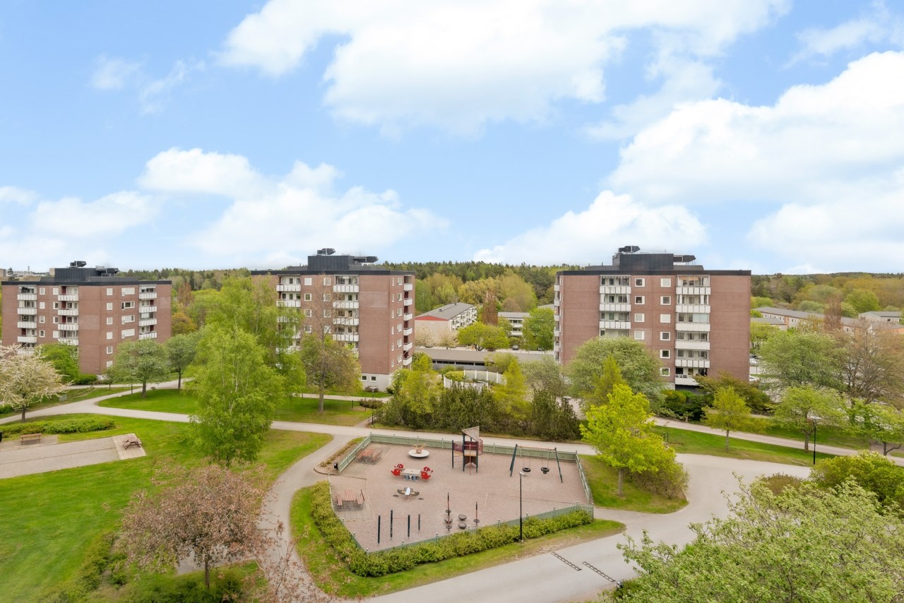 Axvägen 6