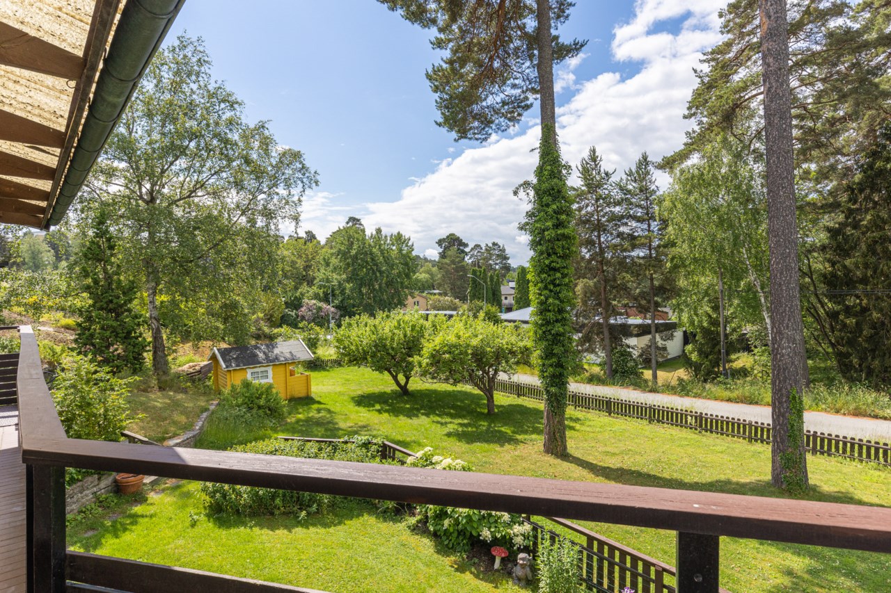 Bergencrantz väg 2