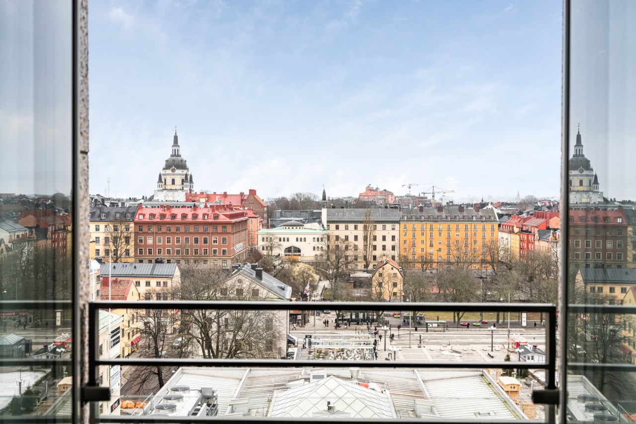 Fatburstrappan 18, vån 14