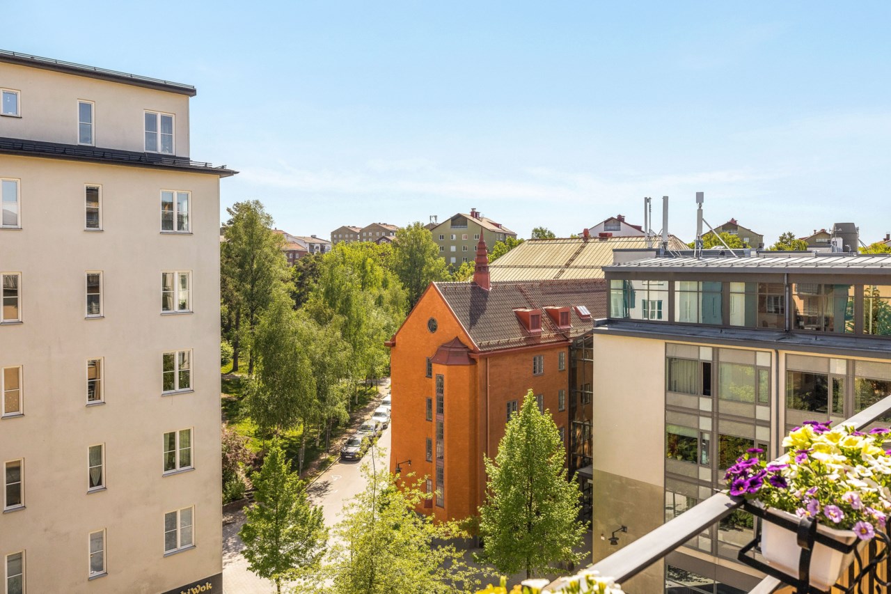 Edvin Adolphsons väg 3, vån 5 av 5