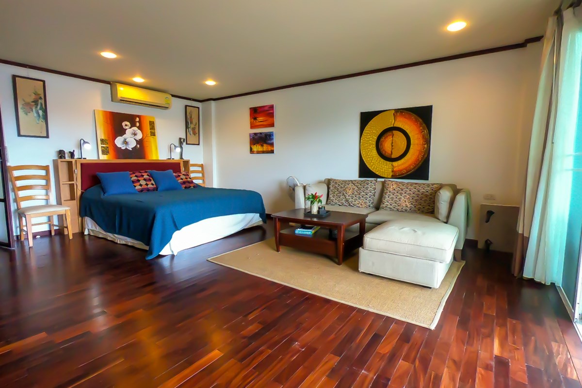 Southern Lanta Apartment 208