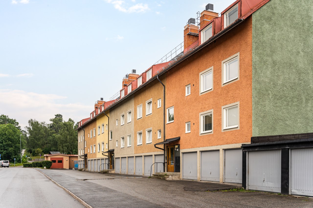 Flygarvägen 10