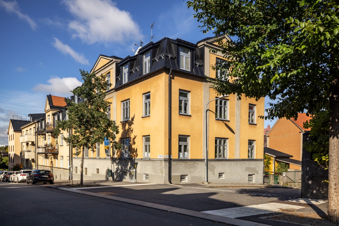 Svandammsvägen 36, högst upp!