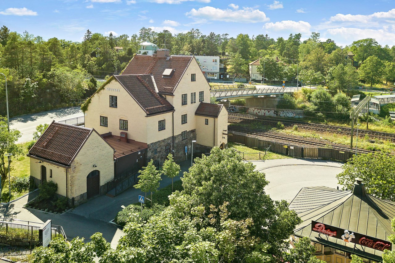 Stationsvägen 37