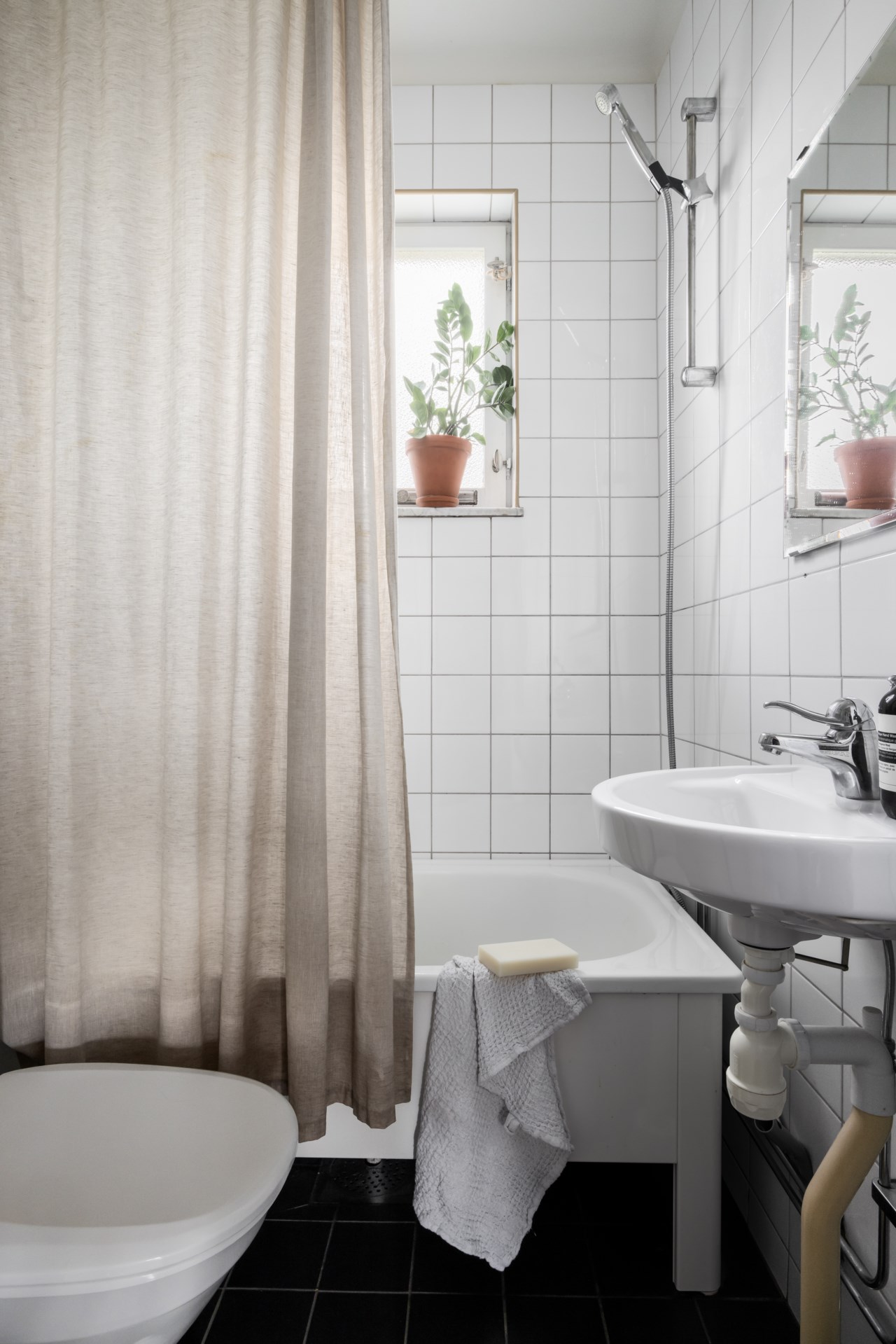 Valborgsmässovägen 24, 2 tr.