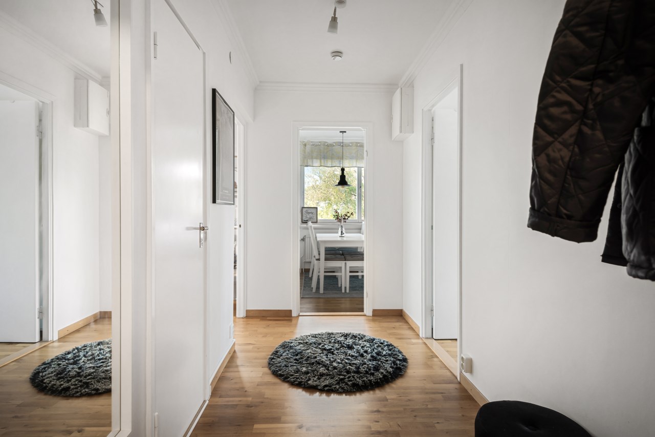 Fältvägen 20