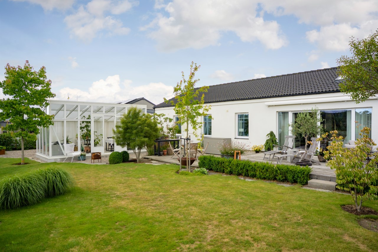 Nattljusgården 57