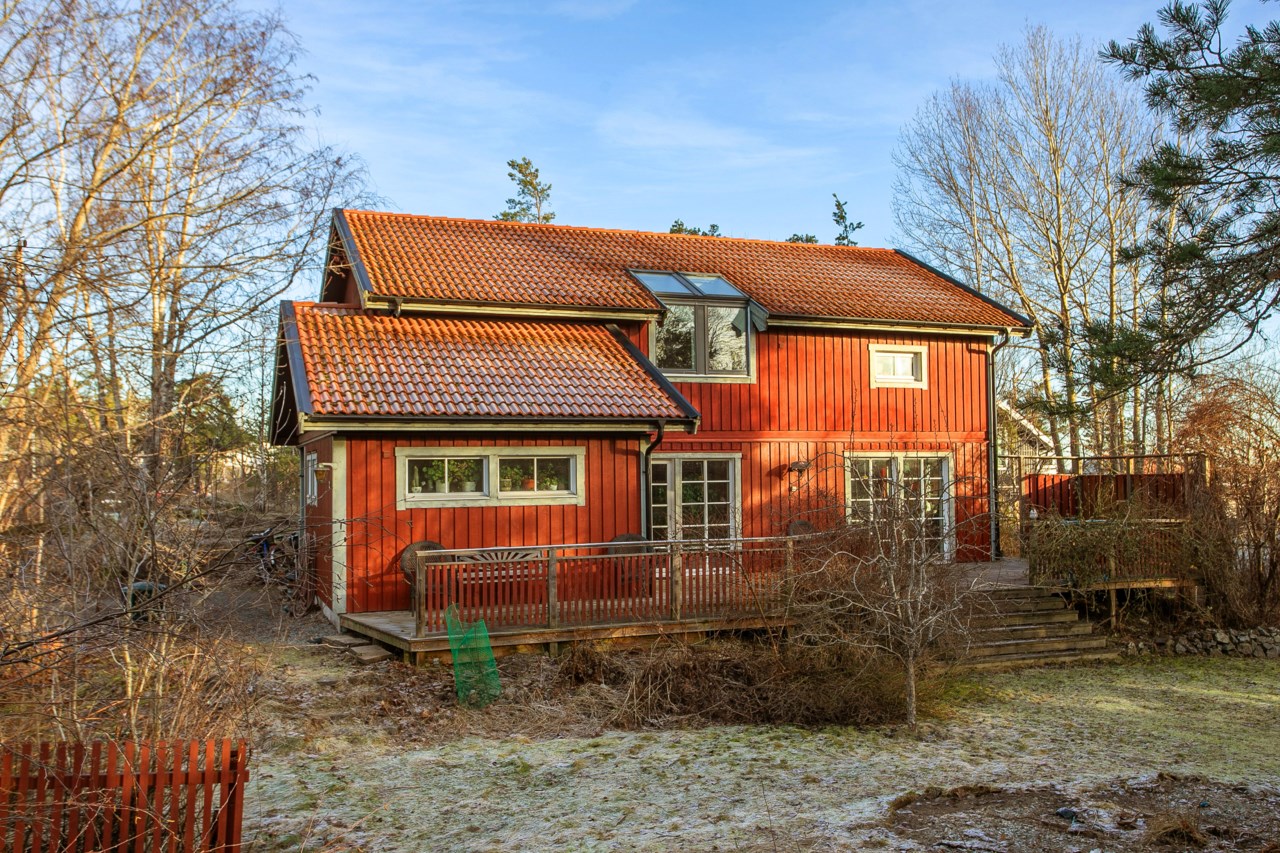 Husarvägen 10