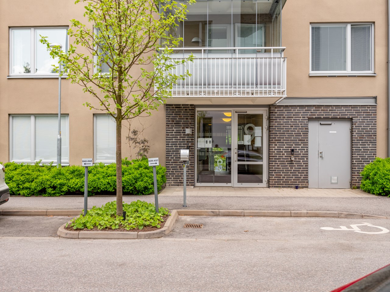 Barrskogsvägen 9