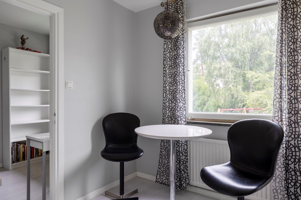Källängsvägen 28