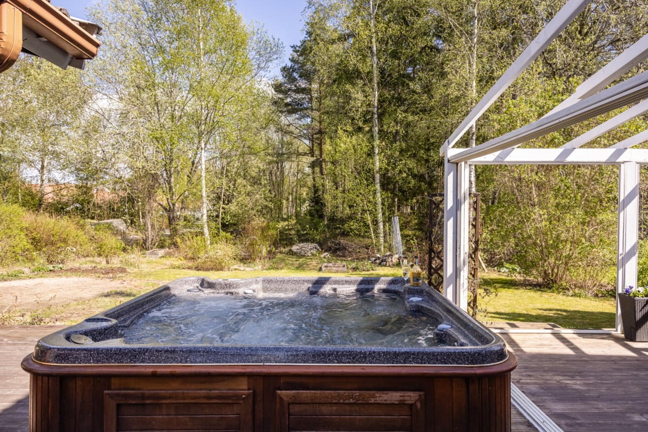 Kalkstensvägen 8