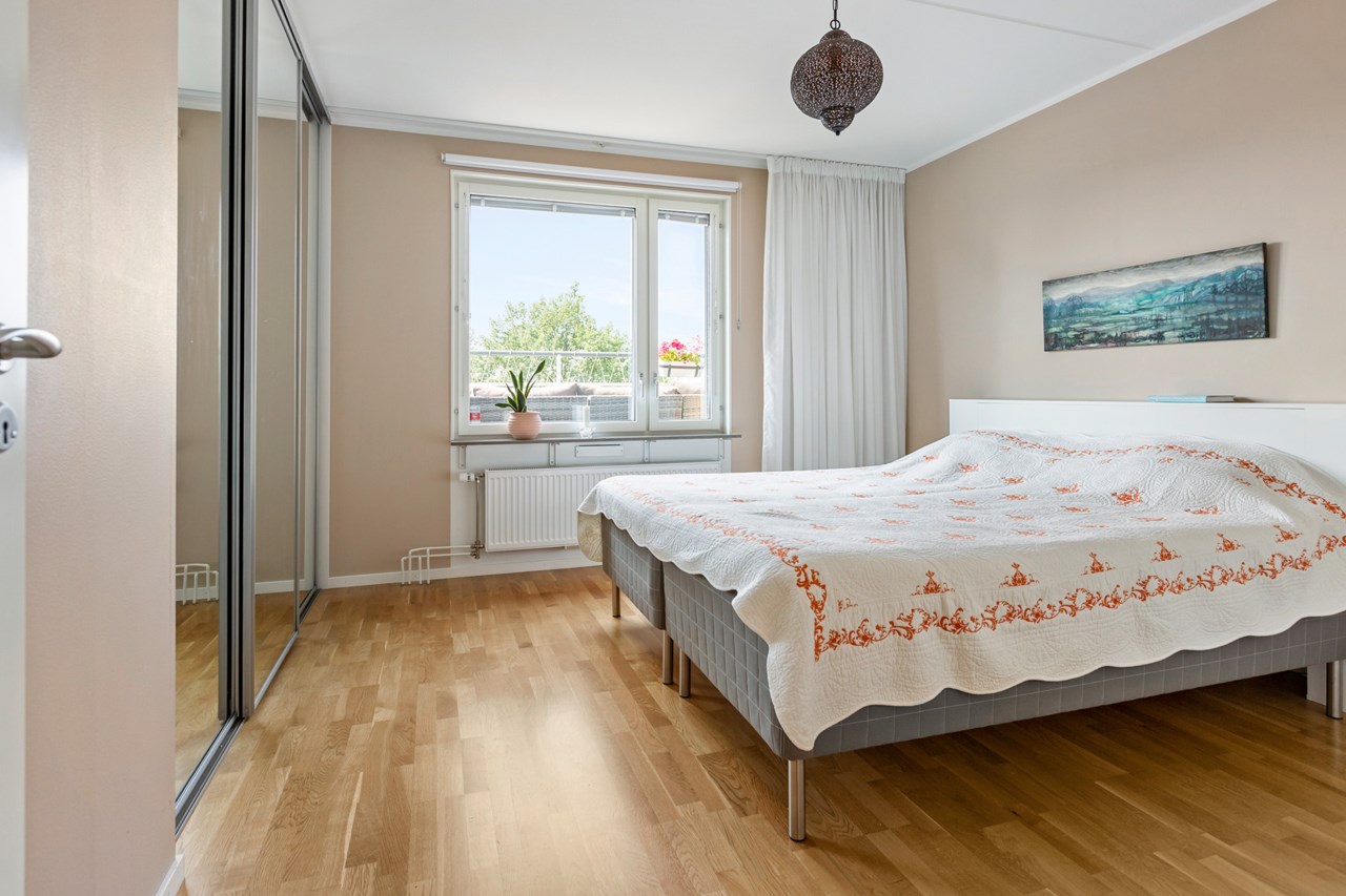 Honnörsgatan 19, 4 tr (takterrass)