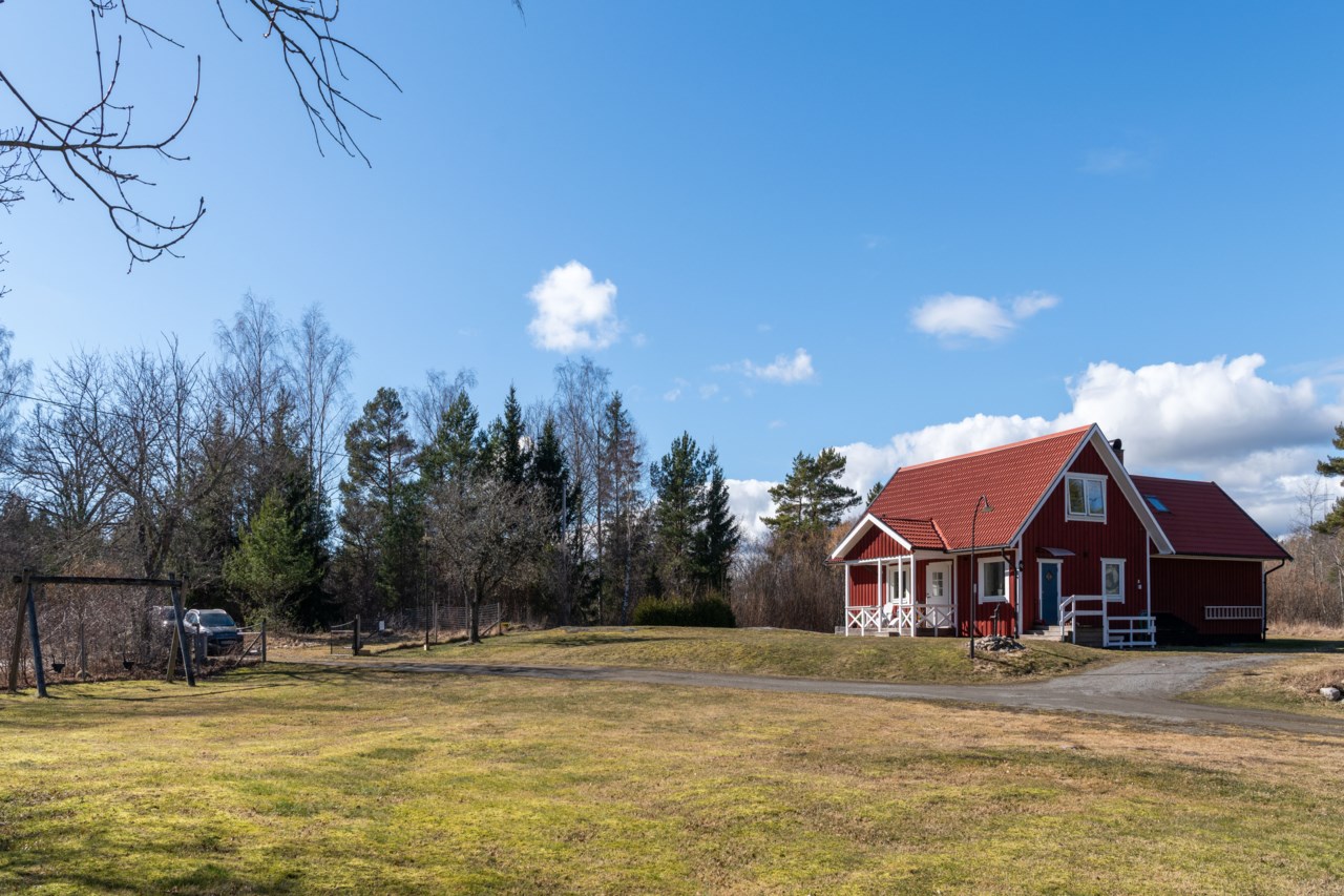 Eknö Furusundsvägen 401