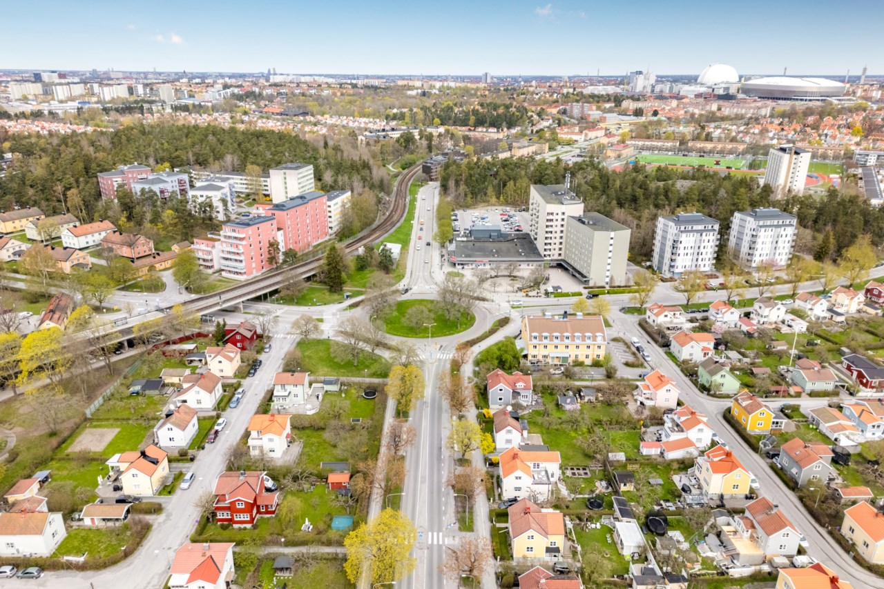 Tussmötevägen 120E