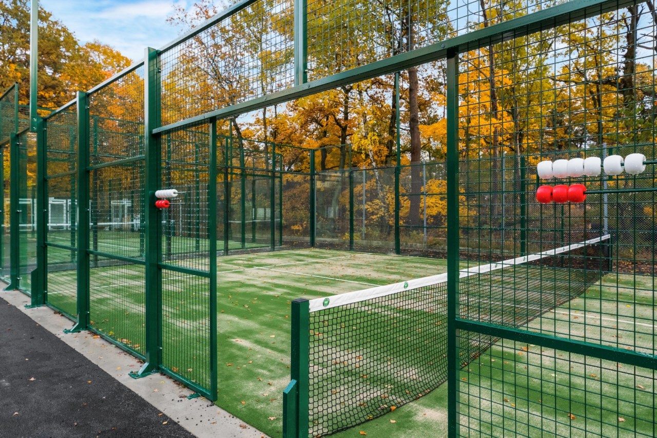 Padelbana i närheten