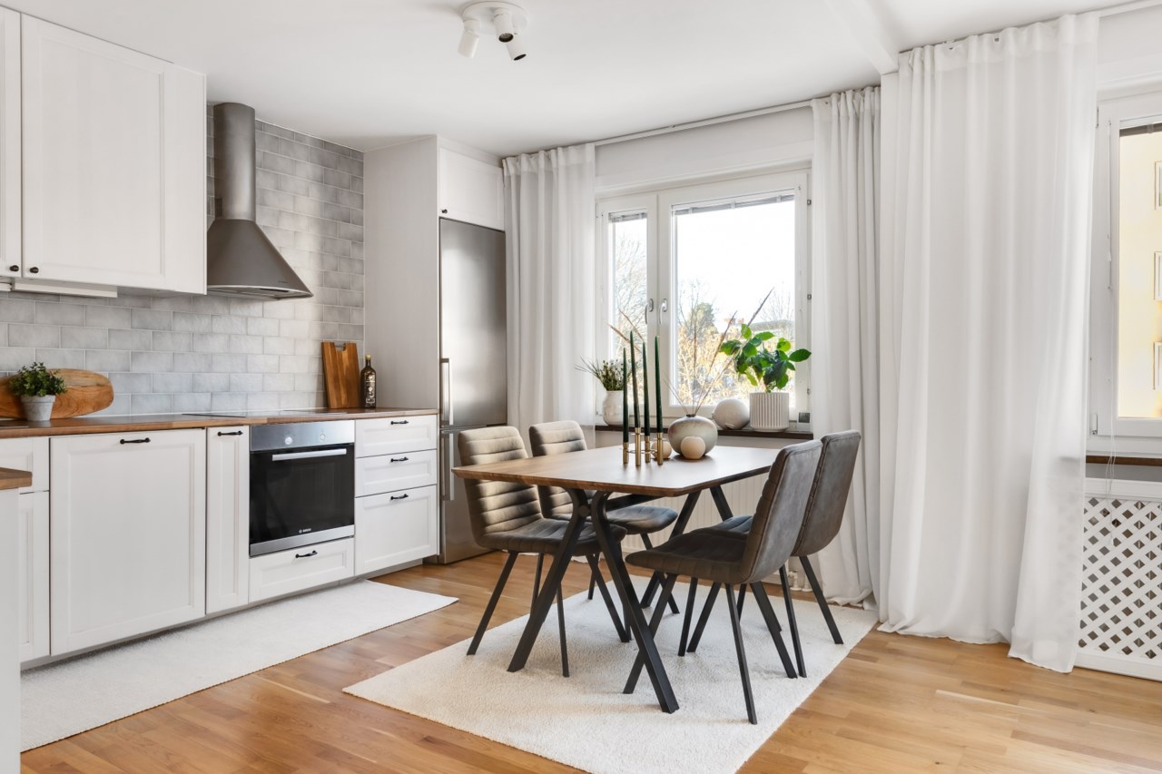 Trädgårdsgatan 23, vån 4