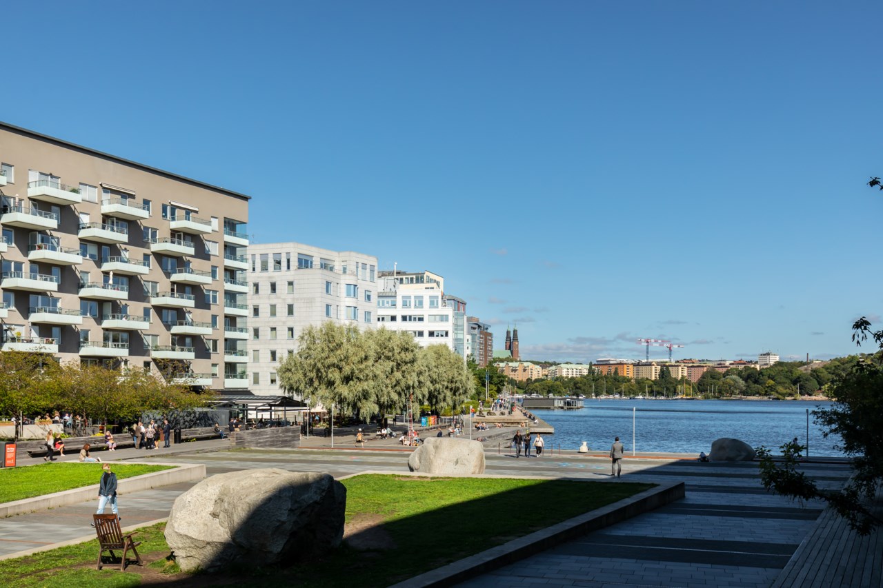 Karaffgatan 5, högst upp!