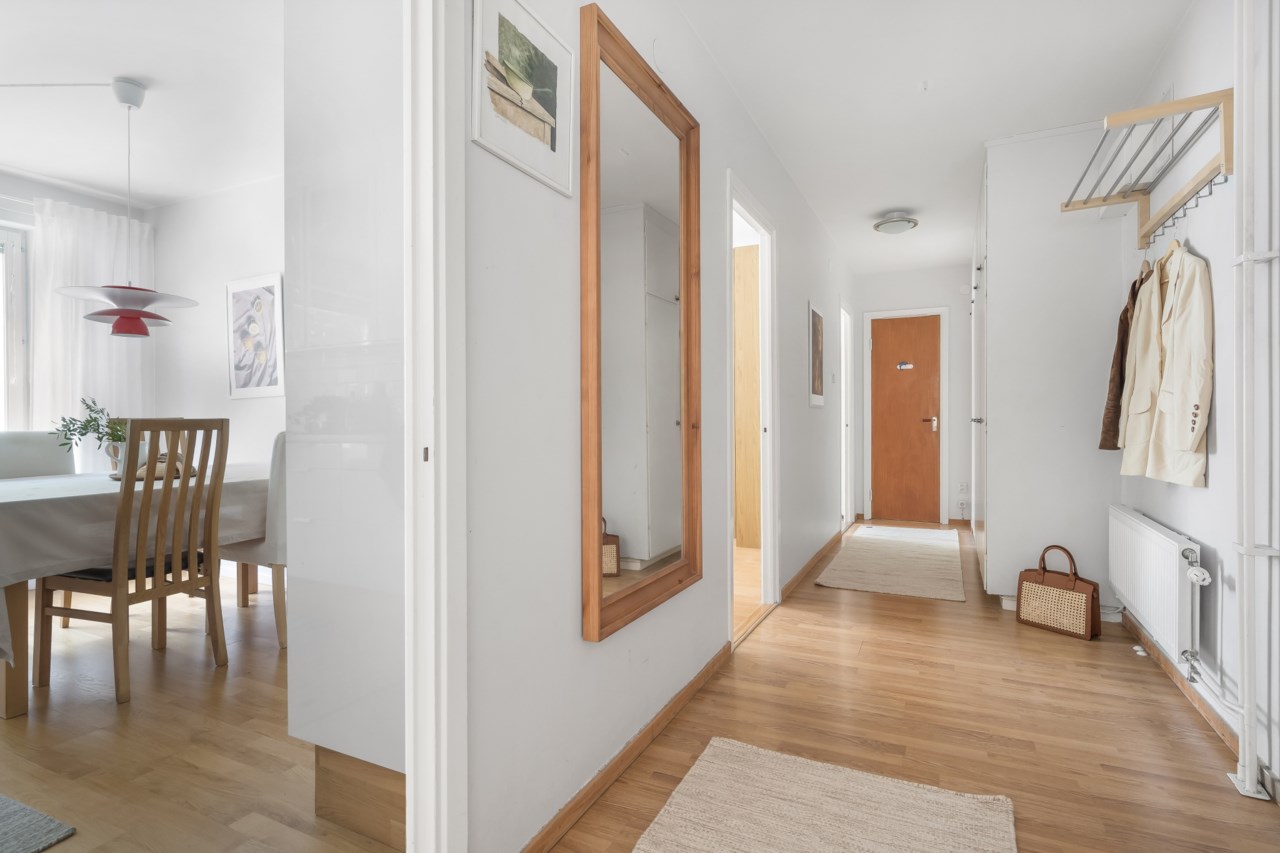 Framnäsbacken 8