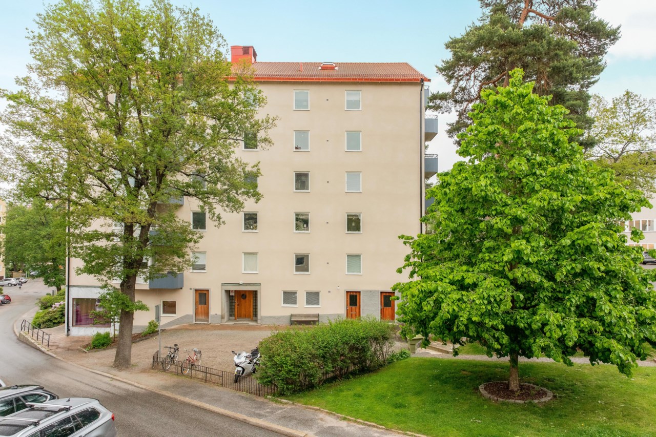 Backvägen 2