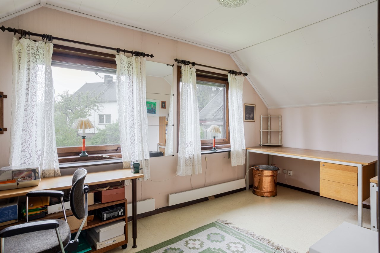 Gamla vägen 105