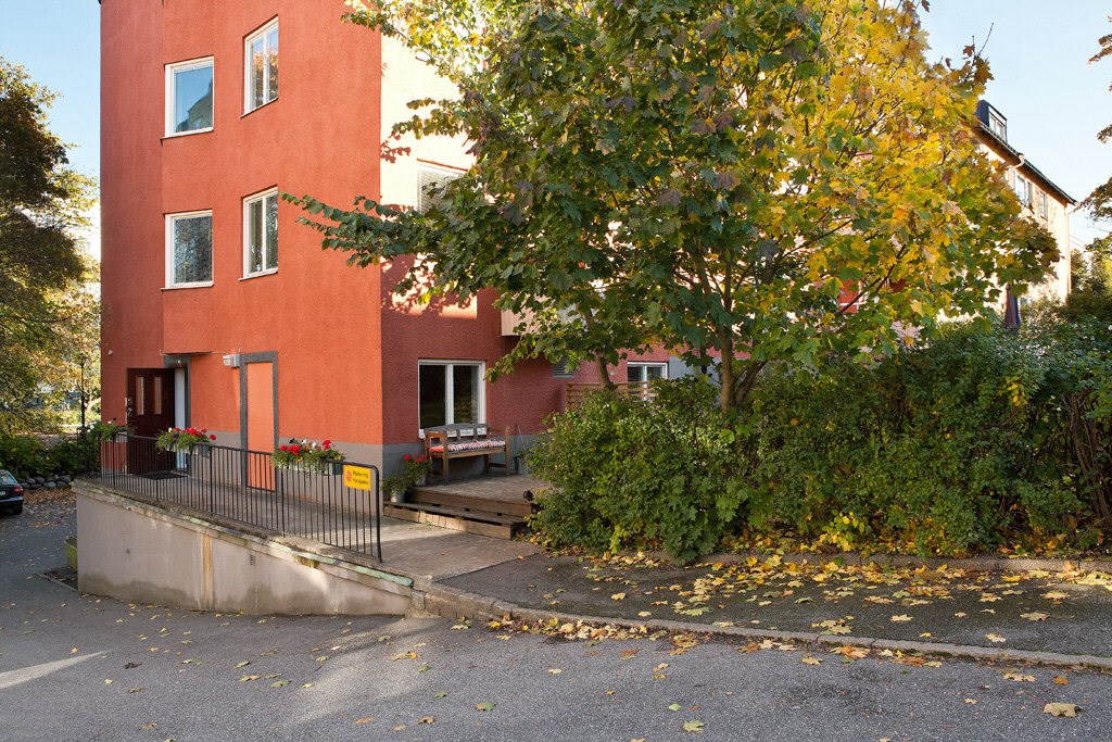 Ingentingsgatan 3 med egen ingång