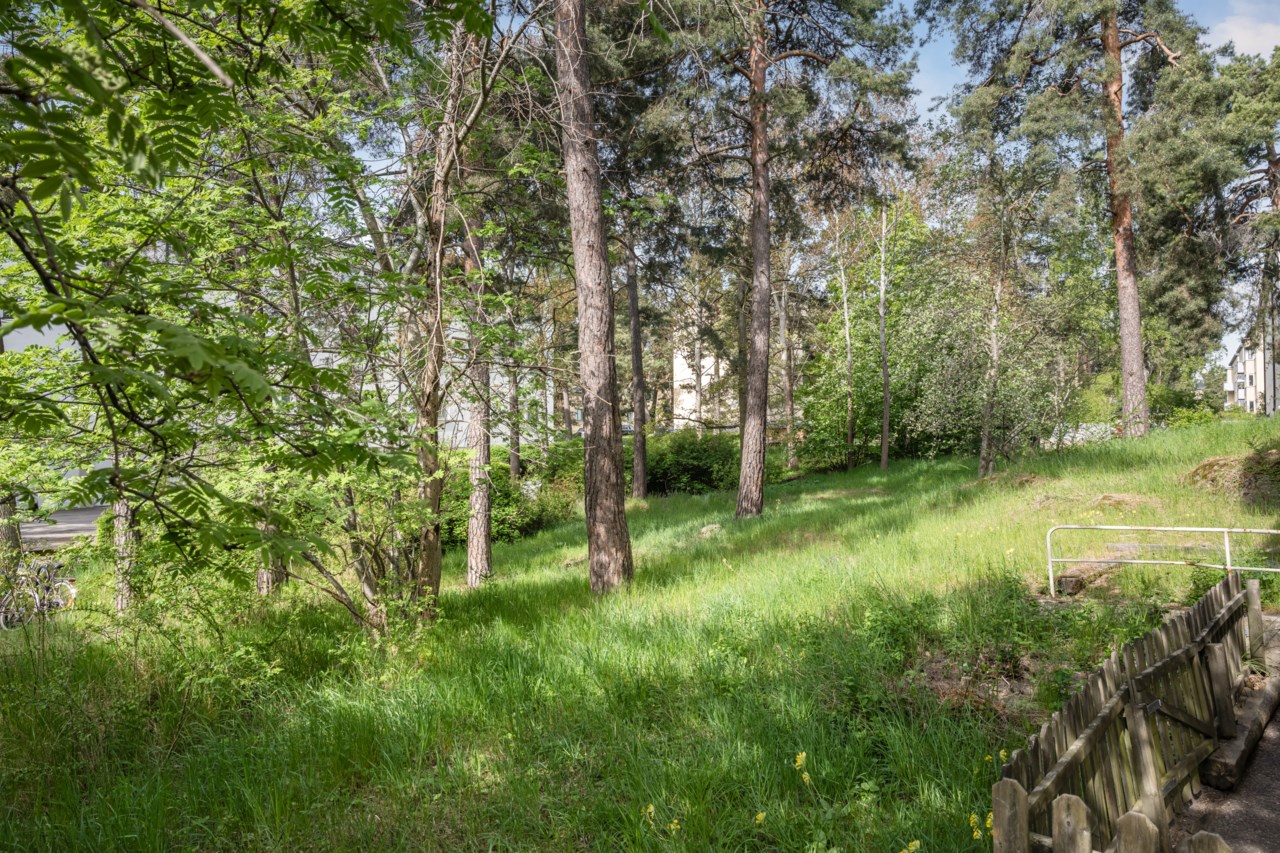 Per lindeströms väg 82