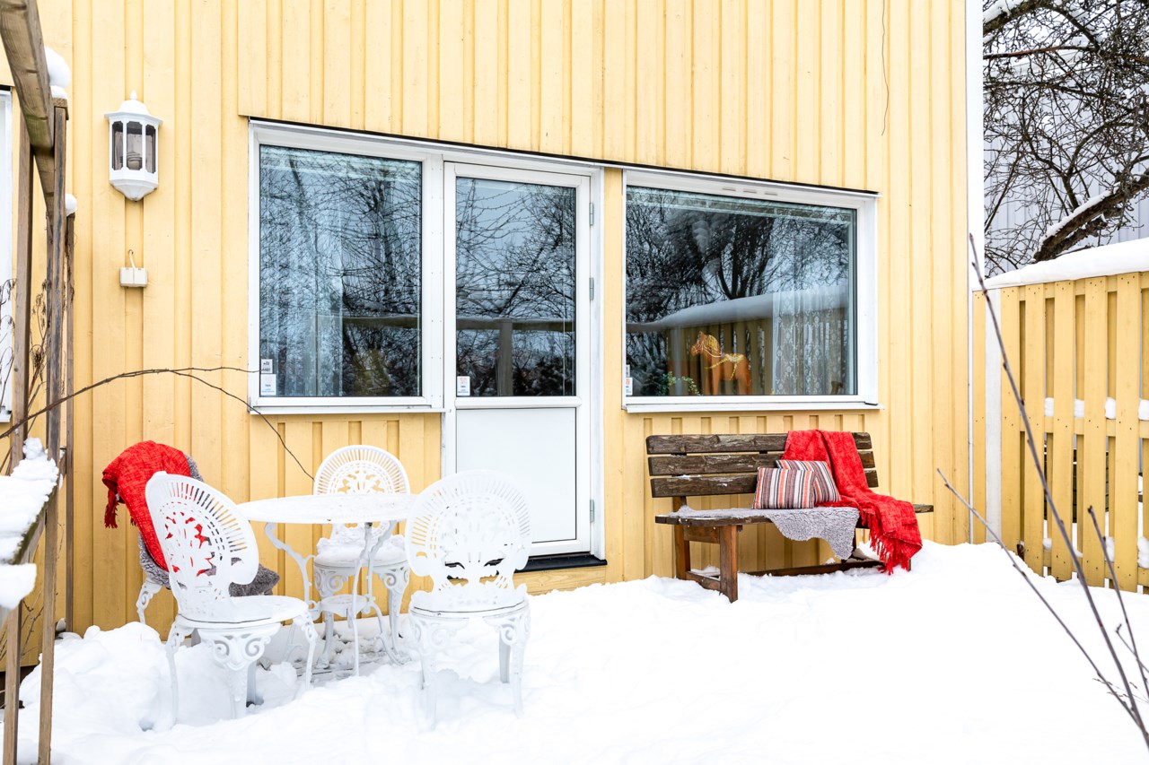 Slagsta gårdsväg 25