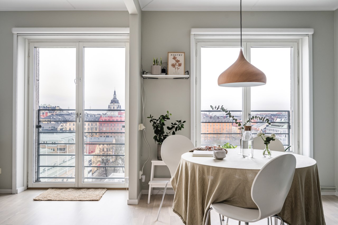 Fatburstrappan 18, vån 14