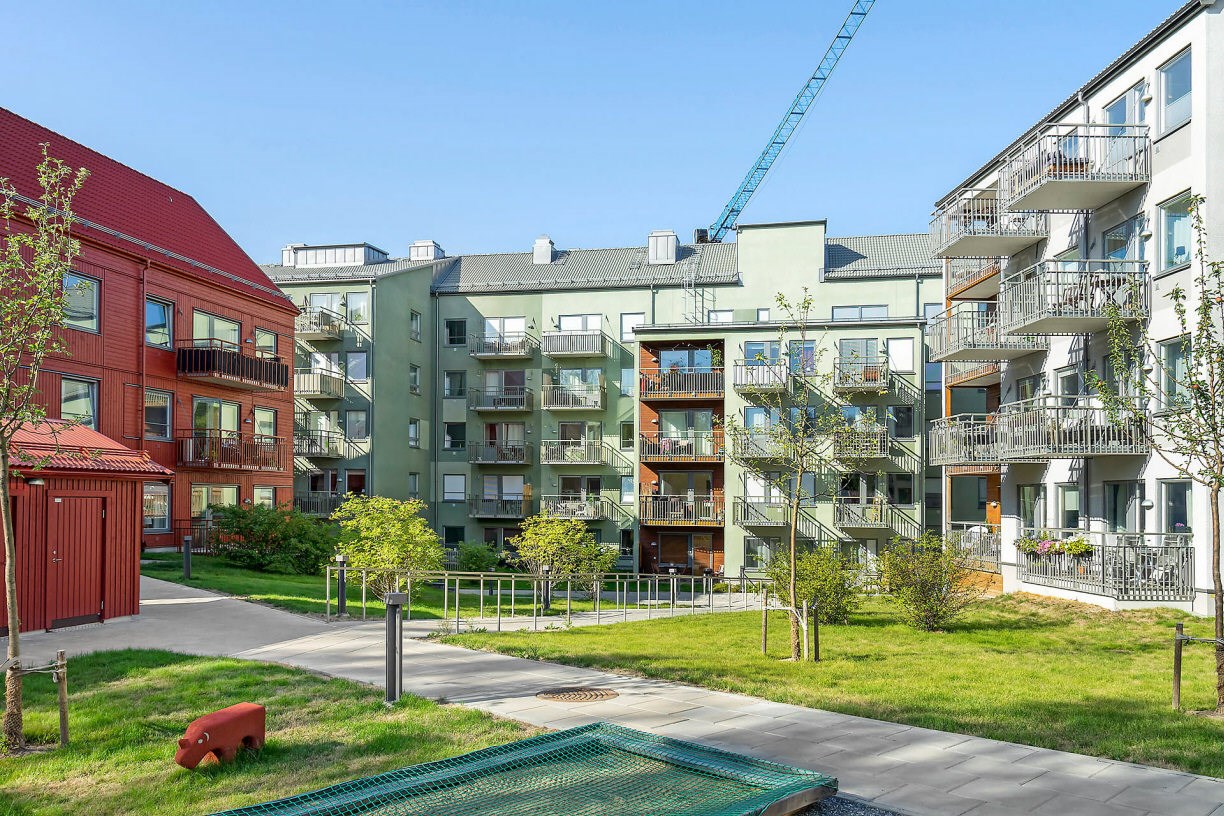 Åby allé 3, högst upp!