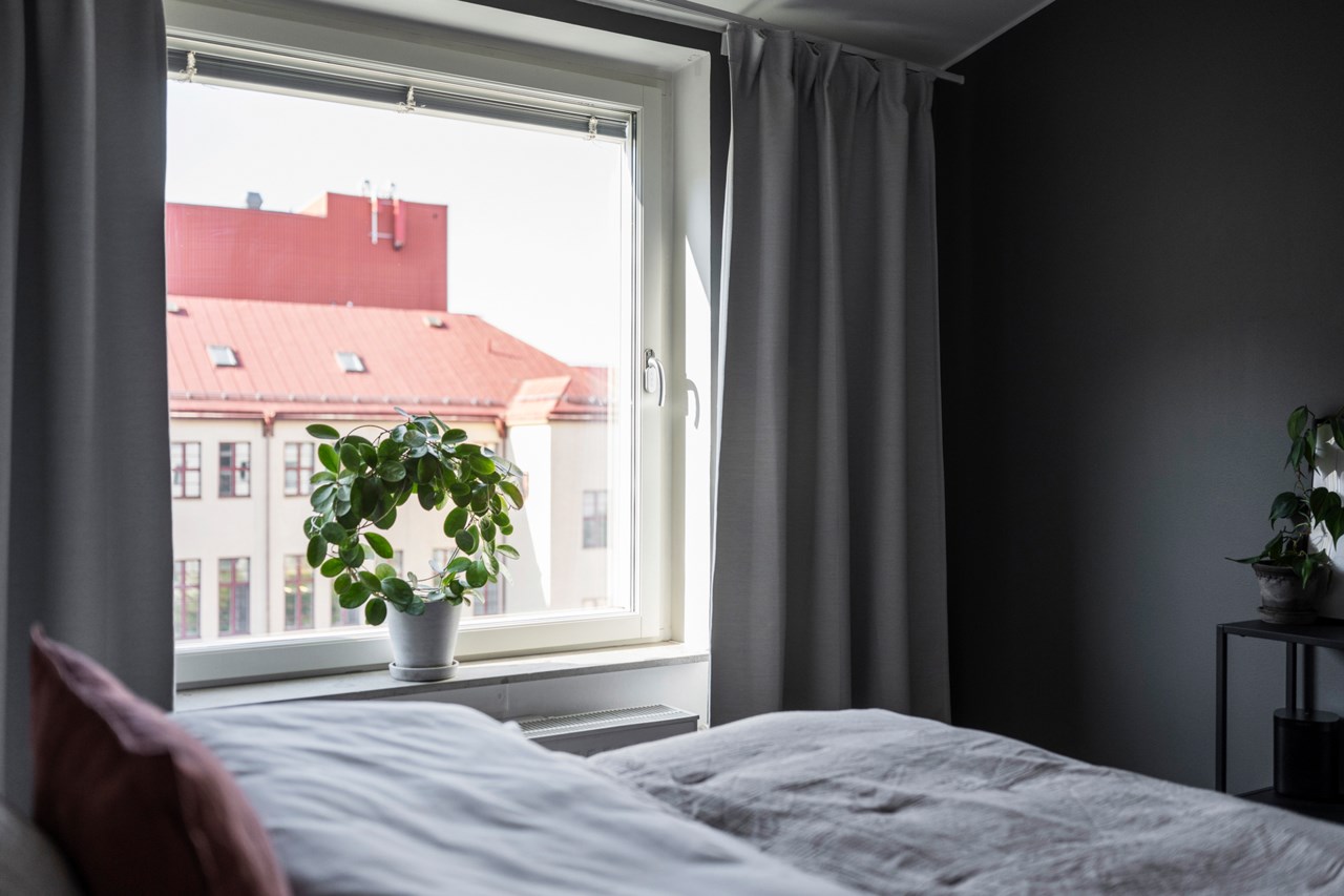 Midsommargränd 6