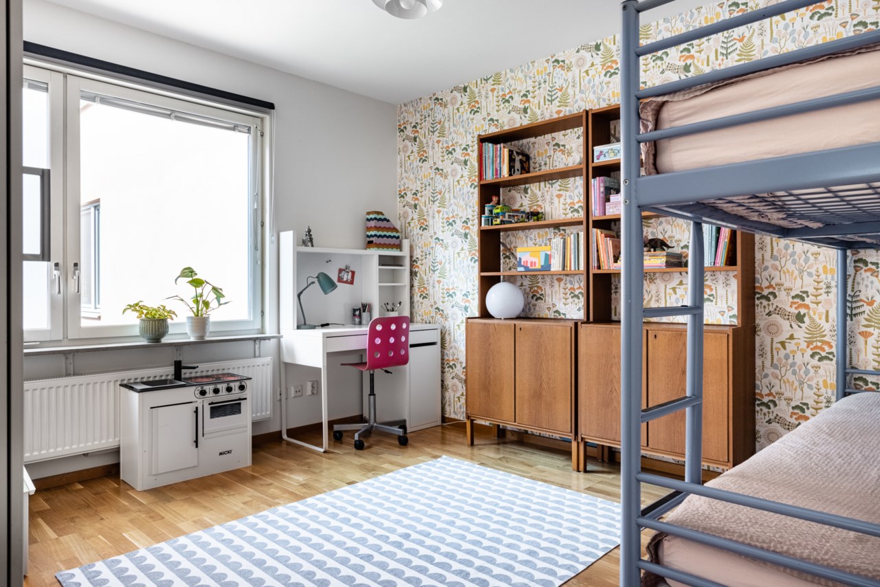 Stora Kvinns Väg 64, 1tr