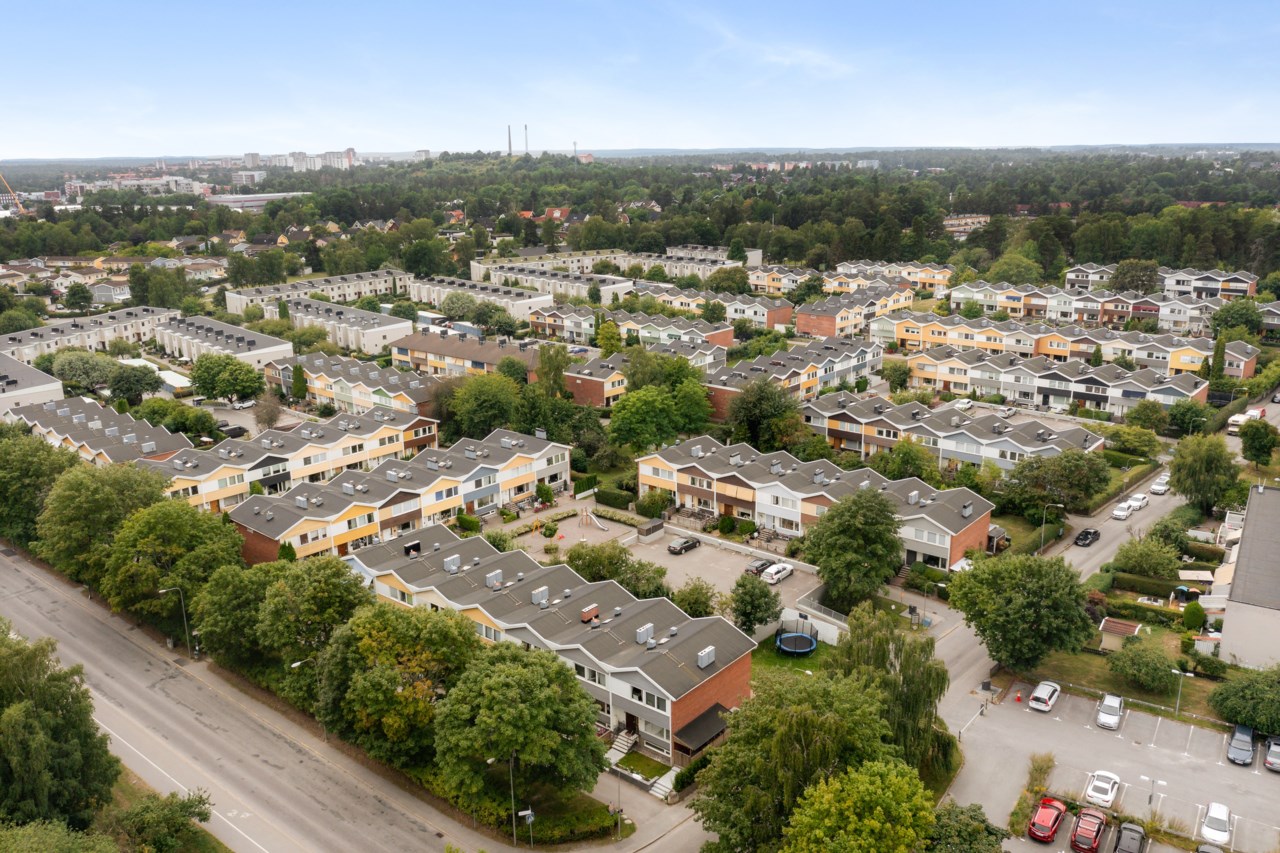 Ängsullsvägen 7
