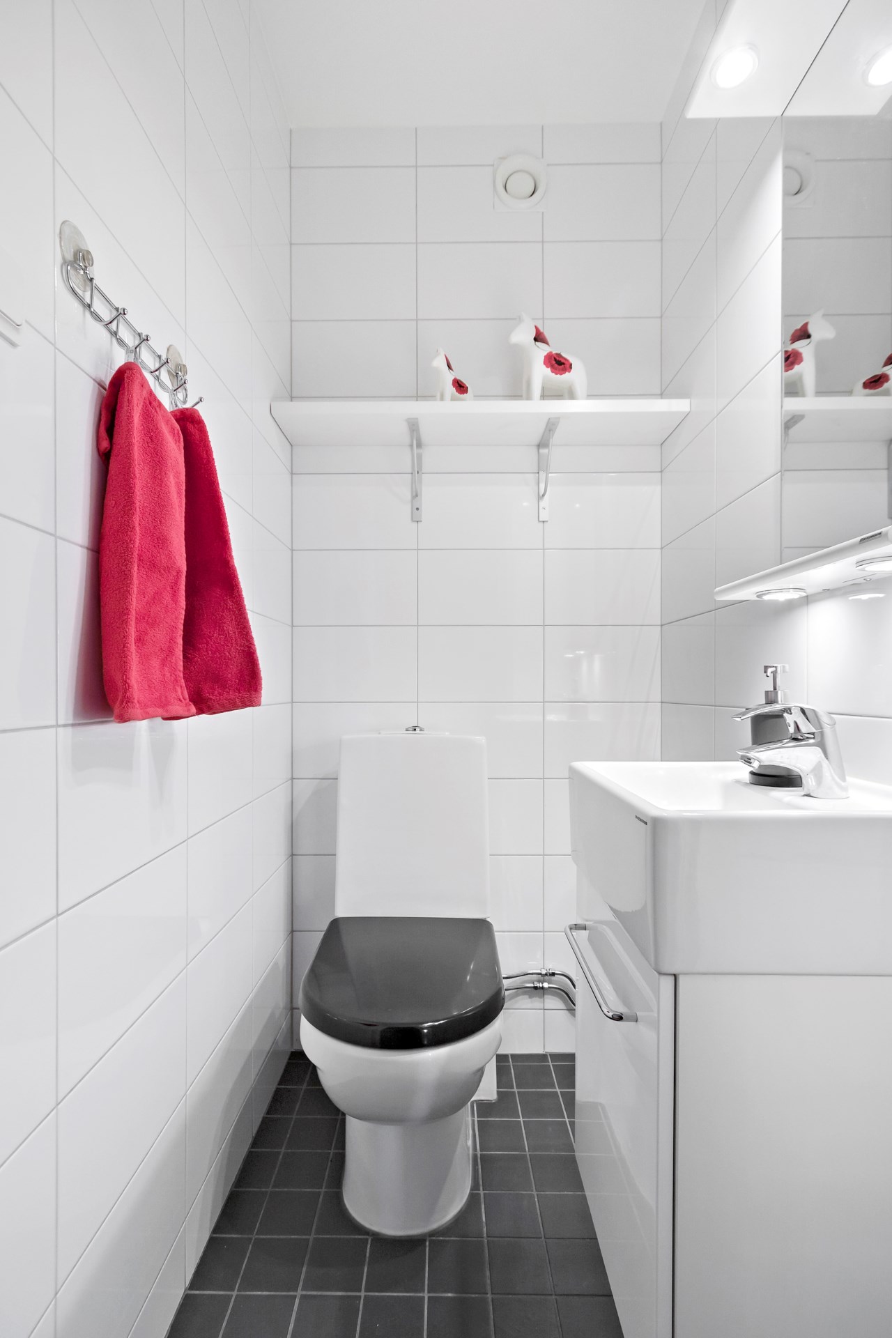 Eskadervägen 48