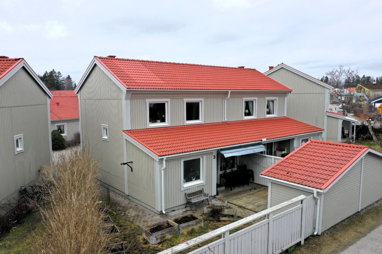 Karlavägen 73