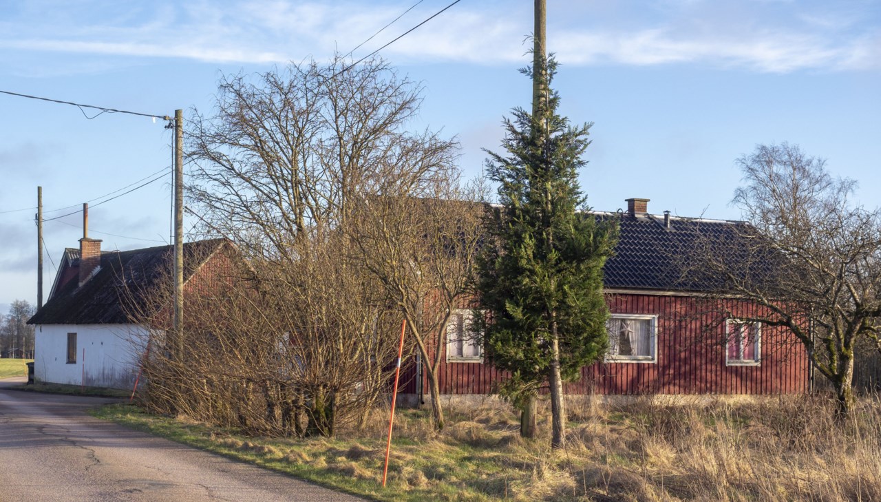 Gård på naturskönt läge
