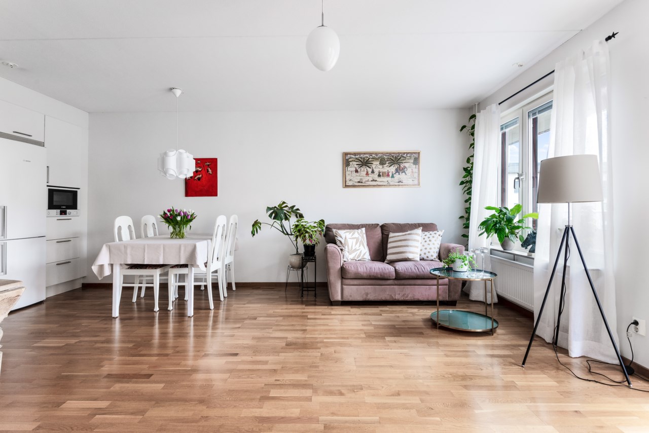 Råckstavägen 25