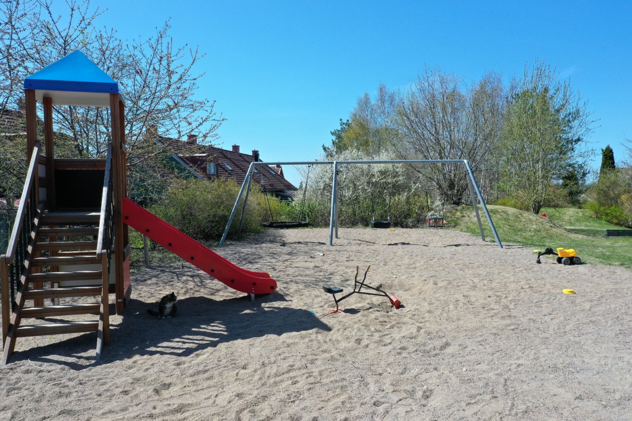 Jarlavägen 37