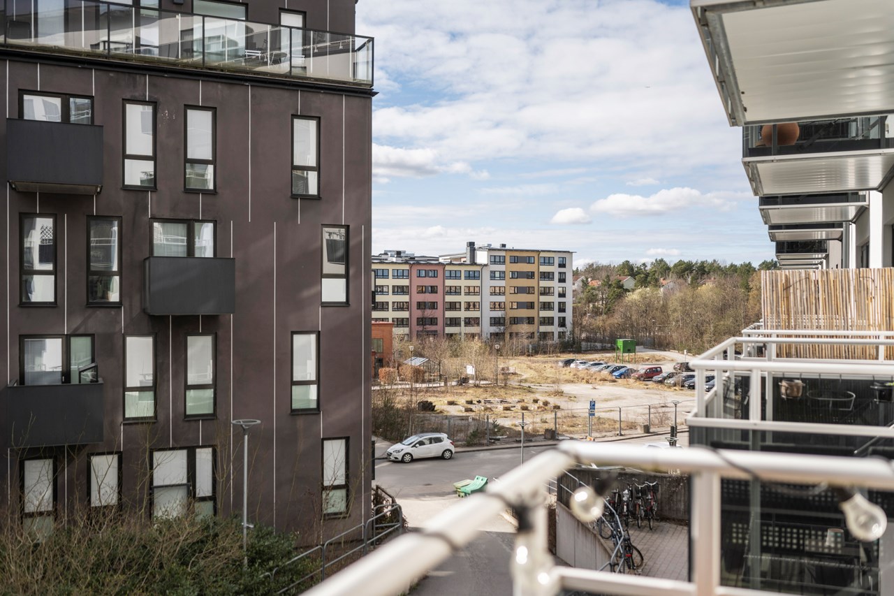 Tellusborgsvägen 90, vån 2